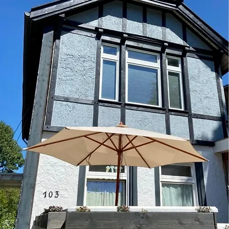 Stadtvilla * Kiel